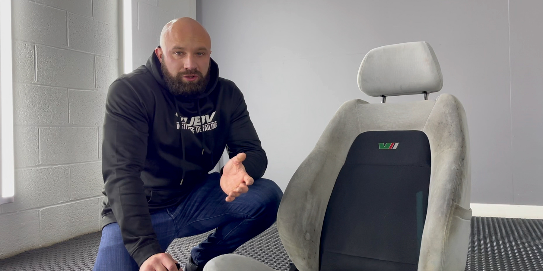 How to price a bad valet