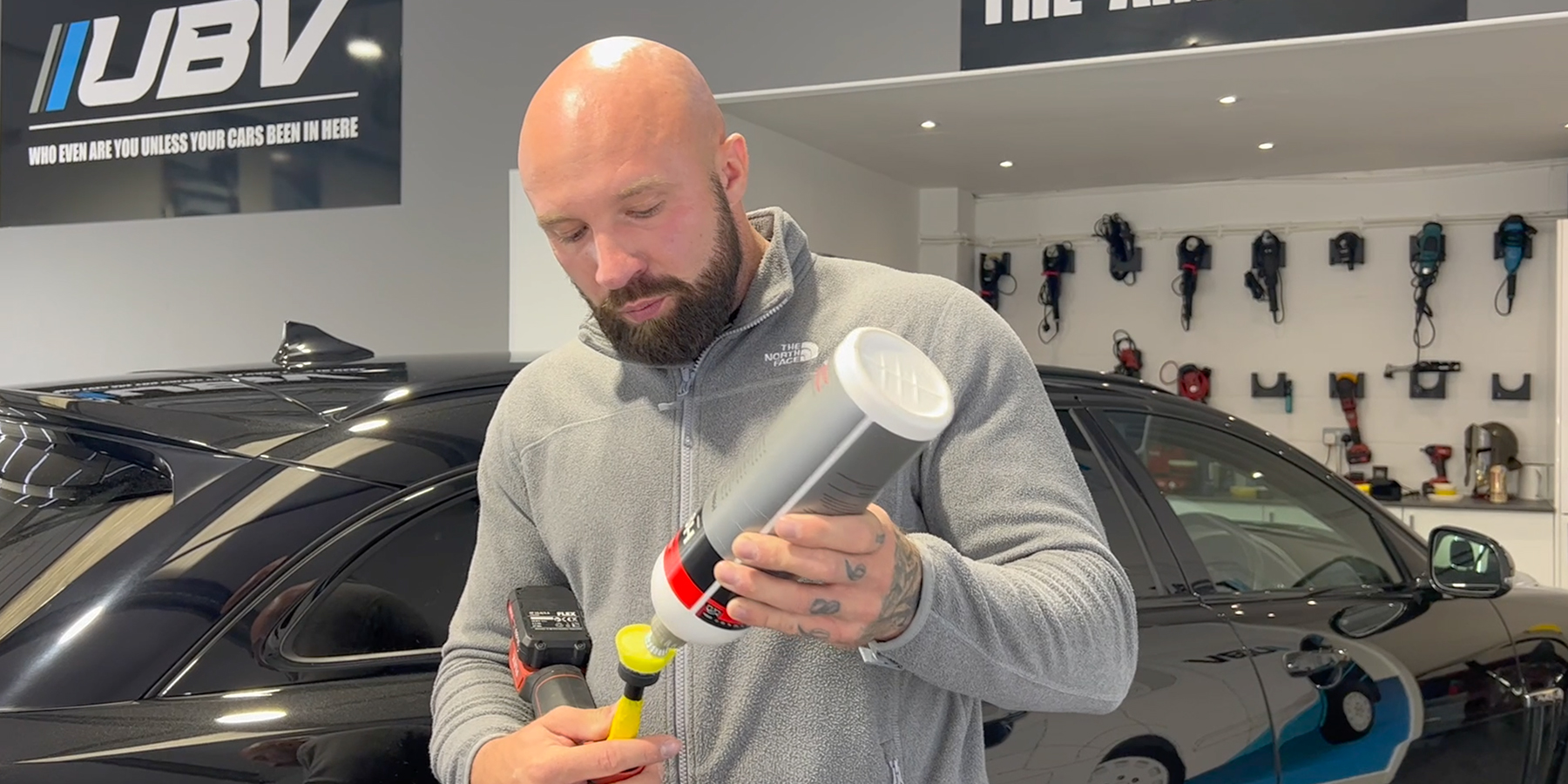 Curved gloss trims perfected