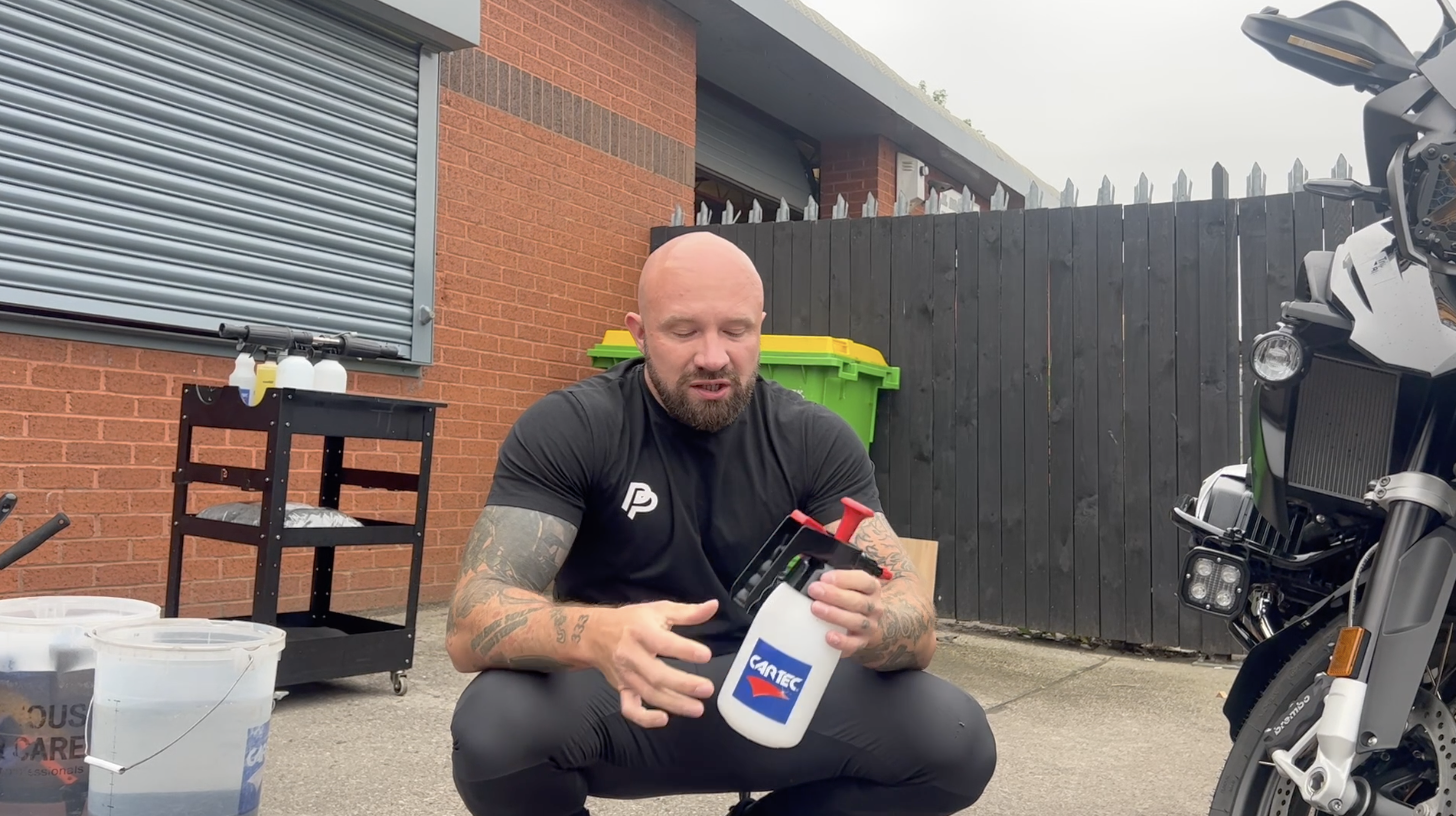 IK Sprayer VS CARTEC Sprayer